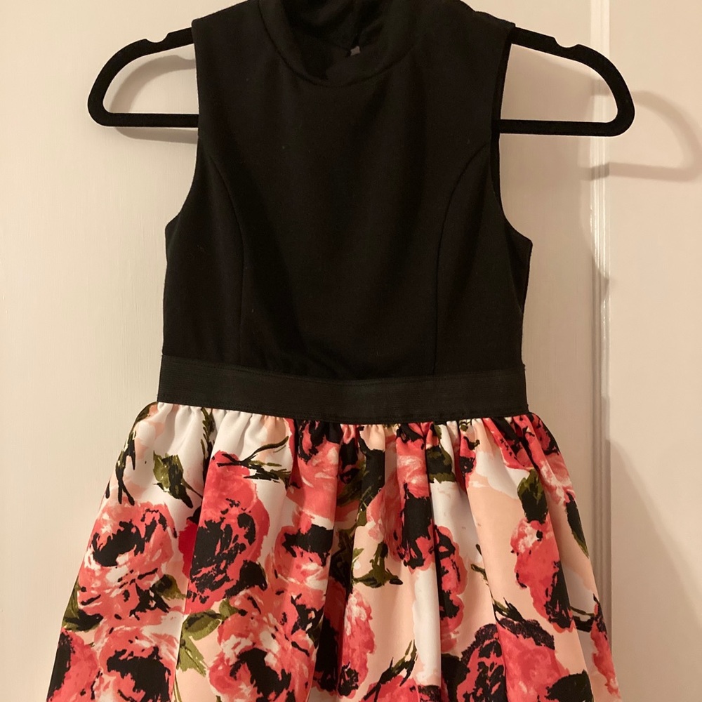 Girls black and rose dress